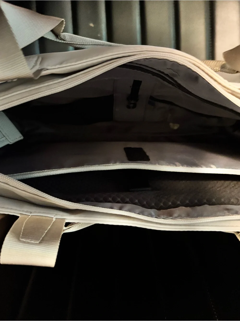 Minimalist Laptop Tote Bag in Light Beige